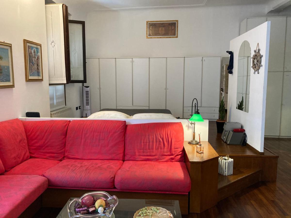 Loft Aviation Vicino Malpensa Lejlighed Gallarate Eksteriør billede
